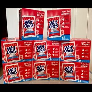 Wet Ones 8 pack (24 ct per box) antibac hand wipes